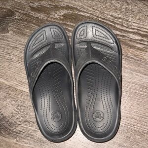 Kids CROCS black size 3 Slide Sandals flip flops
